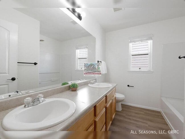 Building Photo - 4637 Dancing Light Way