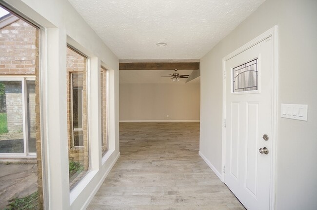 Building Photo - 22418 Goldstone Dr