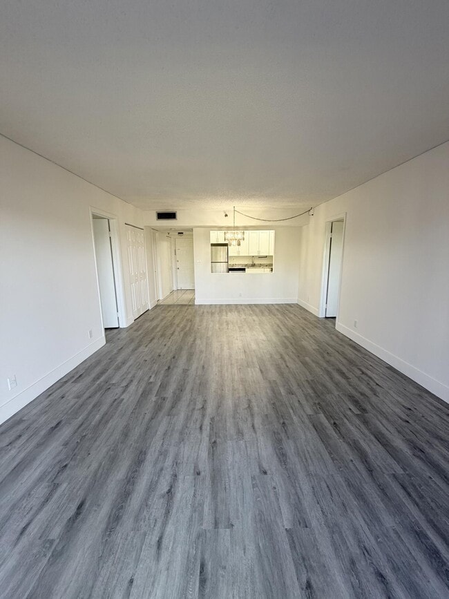 Building Photo - 9235 SW 8th St