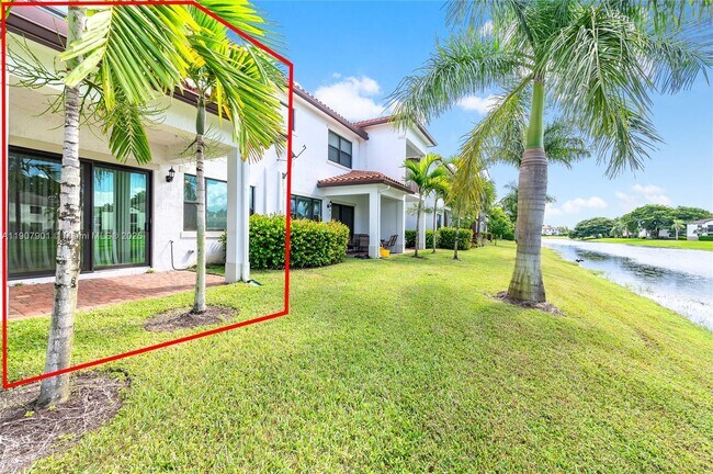 Building Photo - 11670 SW 13th Ln