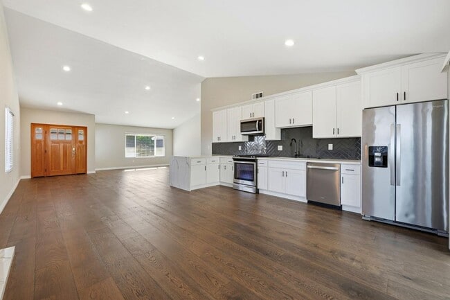 Building Photo - 17212 Matinal Rd