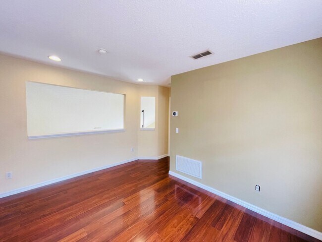 Building Photo - Available now! Charming 4-bedroom, 2.5-bathroom pet friendly home!!