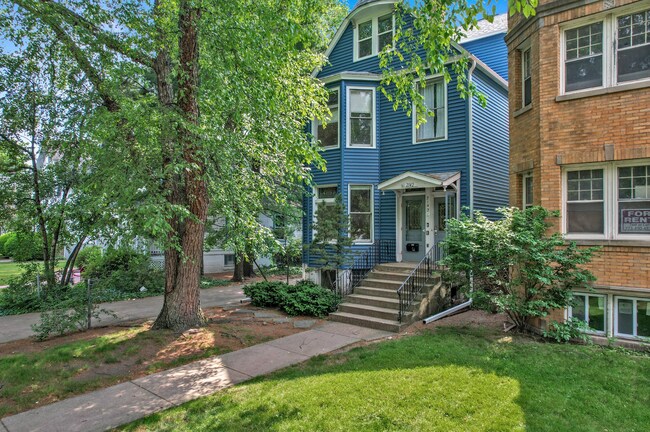 Building Photo - 2142 Maple Ave