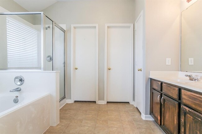 Building Photo - 10602 Harbor Canyon Dr
