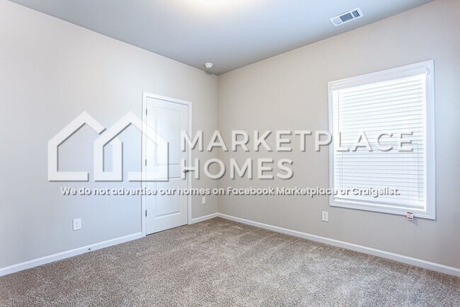 Building Photo - 230 W L Miller Dr