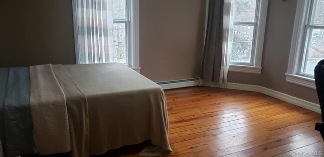 Building Photo - 665 NY-32