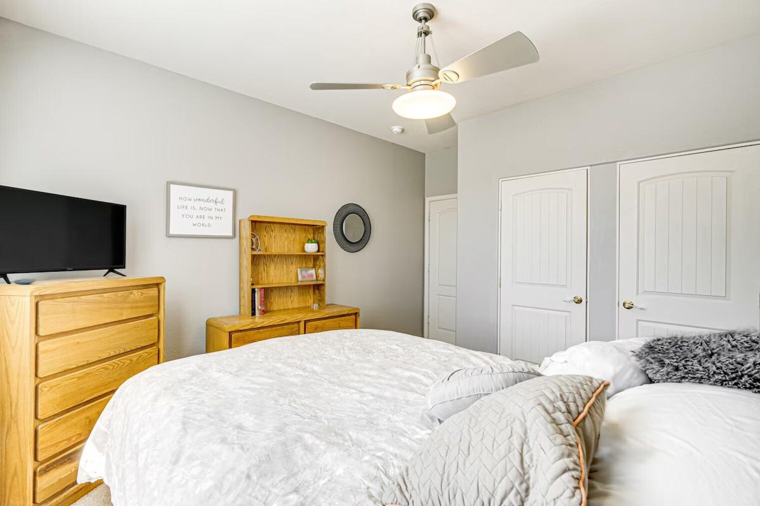 Building Photo - 26221 N 43rd Ave