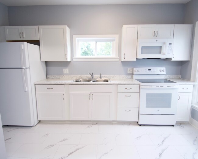 Building Photo - 409 S Melcher St