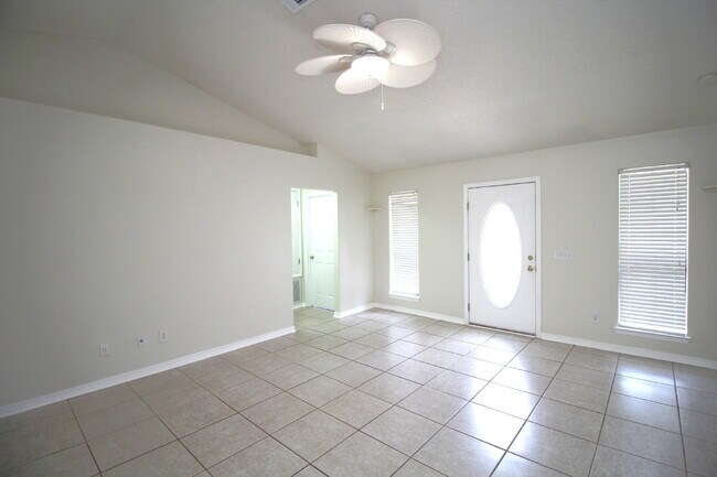 Building Photo - 3BR/2BA North Pensacola Brick Home with Bonus Room, Vaulted Ceilings & Privacy-Fenced Backyard Ne...
