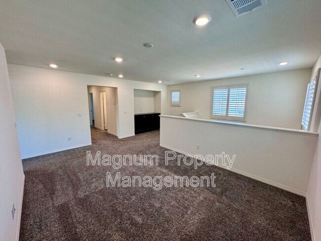 Building Photo - 29357 Caravel Dr