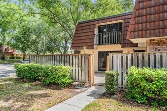 Building Photo - 2710 4th Ct