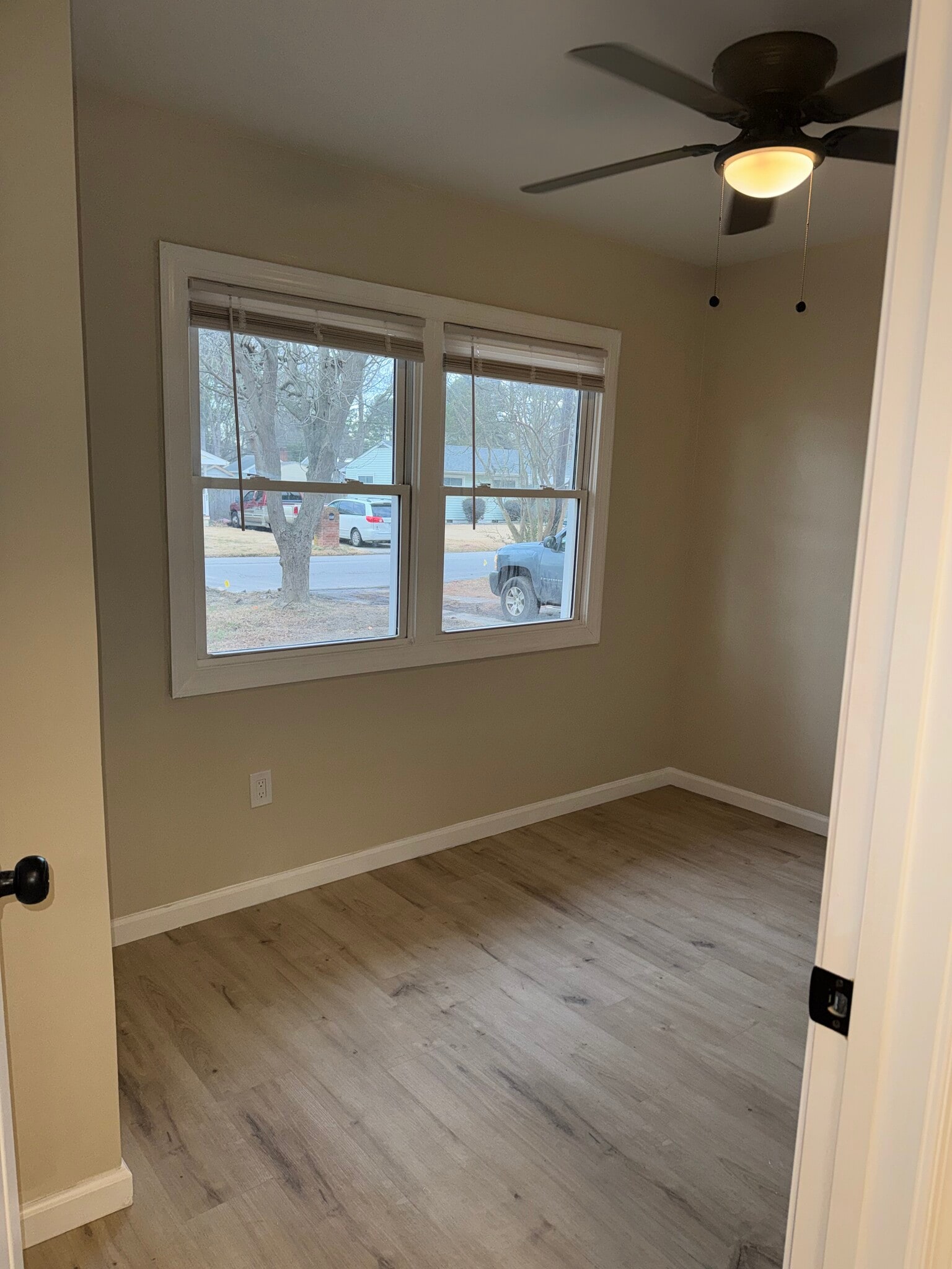 Building Photo - 901 Haledon Rd