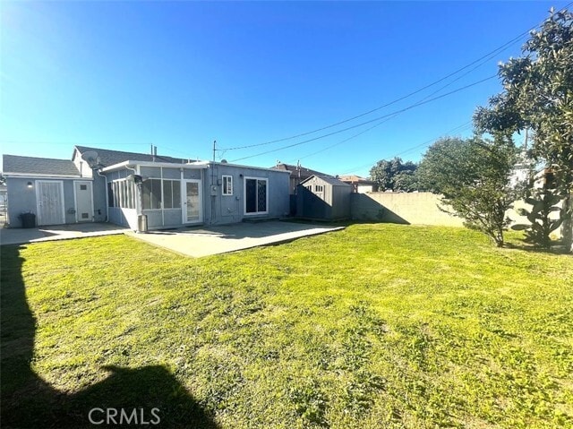 Building Photo - 1341 W School St