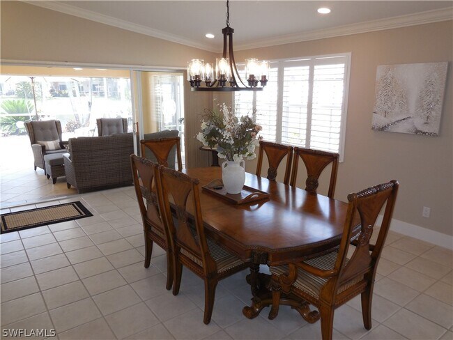 Building Photo - 5441 Guadeloupe Way