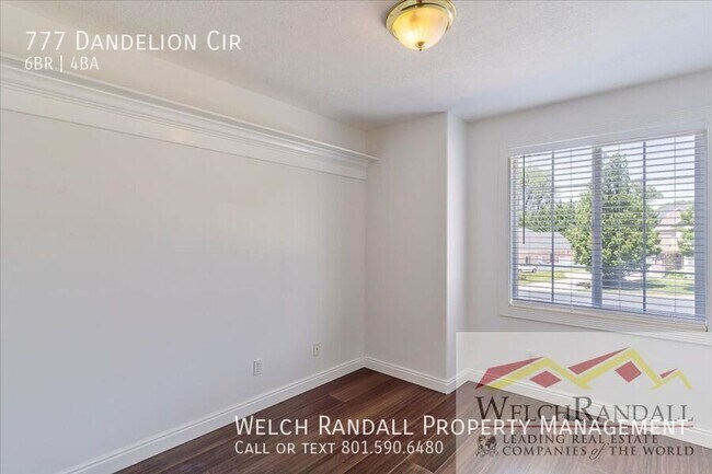 Building Photo - 777 Dandelion Cir