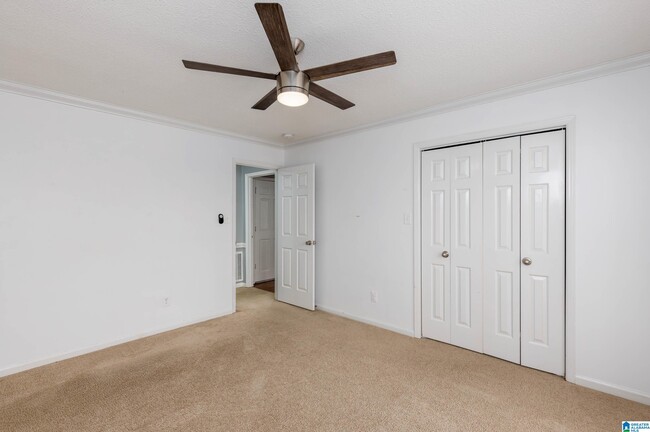 Building Photo - 2105 Arrow Leaf Dr