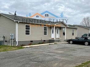 Building Photo - 1346 Carter Grove Rd