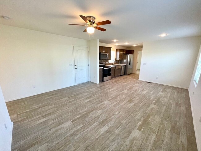 Building Photo - Great 2 Bedroom, 2 Bathroom Home!