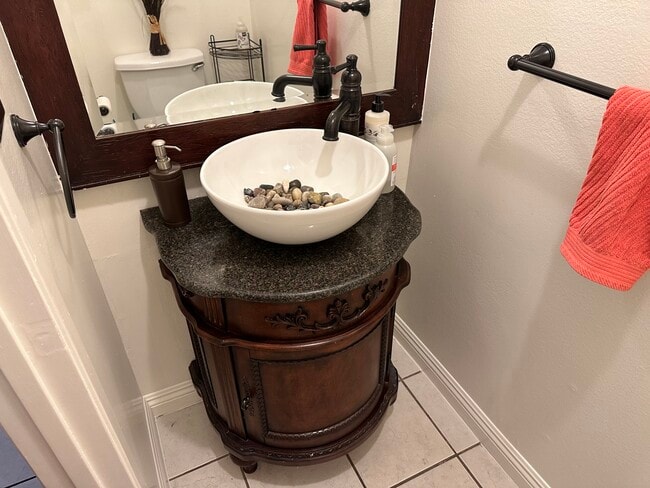 Building Photo - 4381 Ventura Canyon Ave