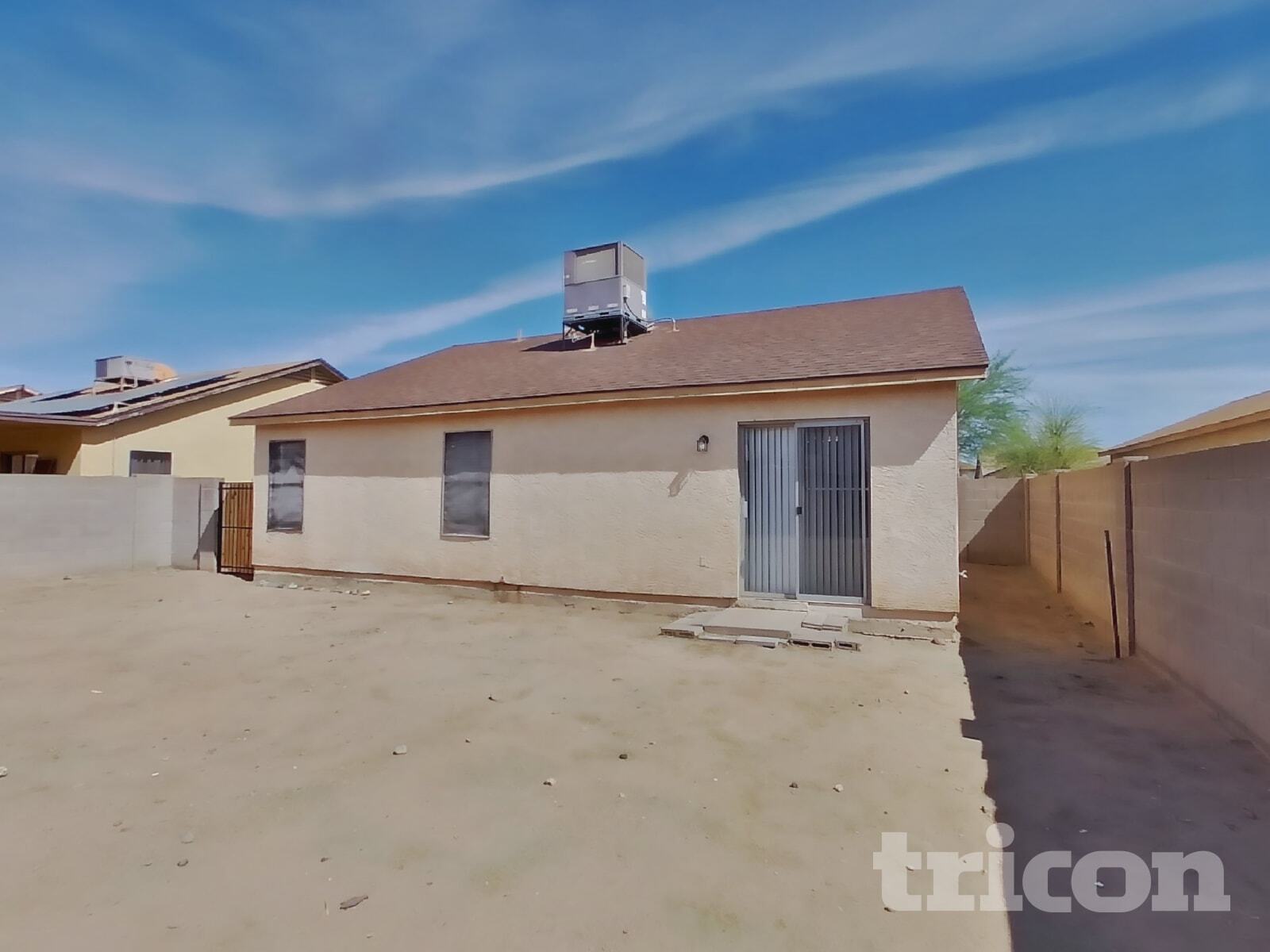 Building Photo - 11807 W Aster Dr