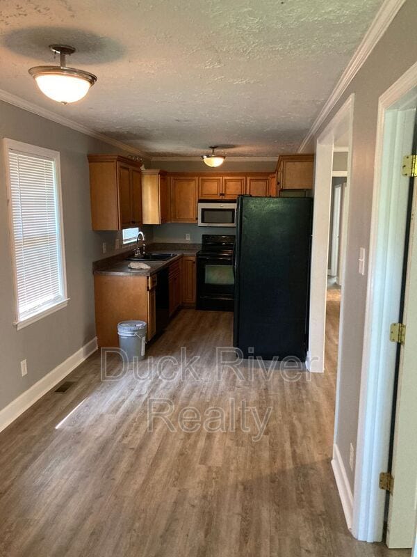 Building Photo - 206 Lee Dr