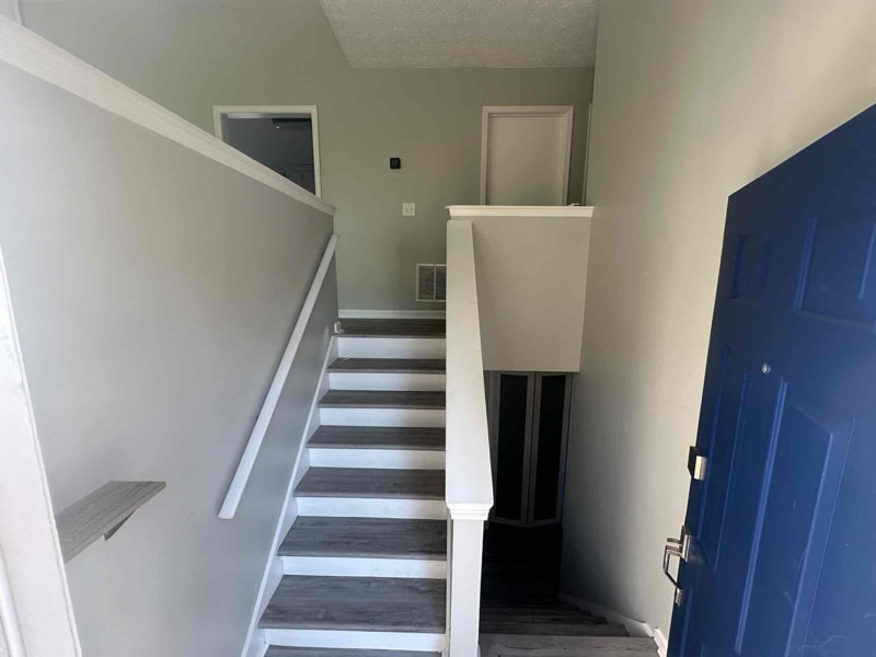 Building Photo - 4348 Bradley Dr SW