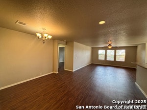 Building Photo - 5556 Columbia Dr