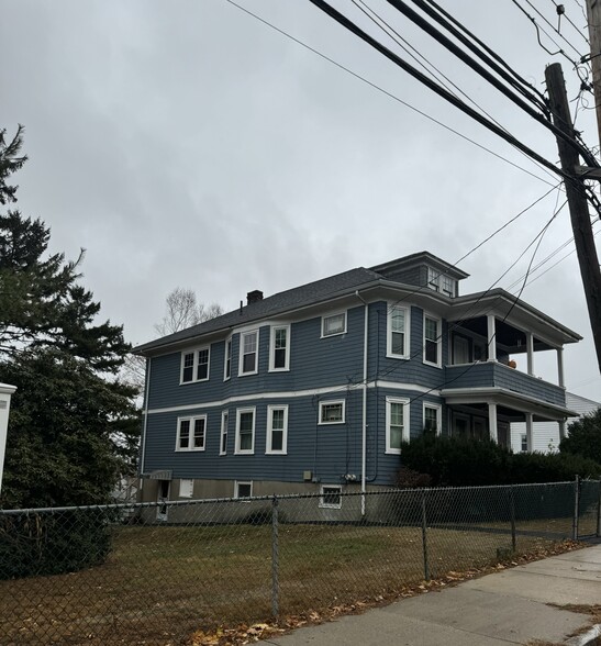 Solar panels added - 574 Beech St