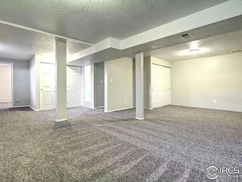 Building Photo - 15624 E 13th Ave