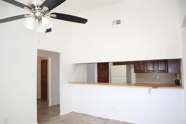Building Photo - 2731 Eagle Pass