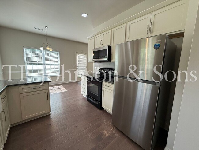 Building Photo - 2925 Grassy Knoll Cir