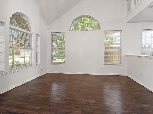 Building Photo - 4604 Creekside Dr
