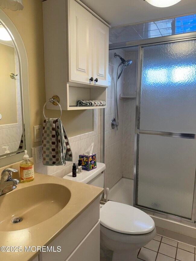 Building Photo - 34 E Beach Way