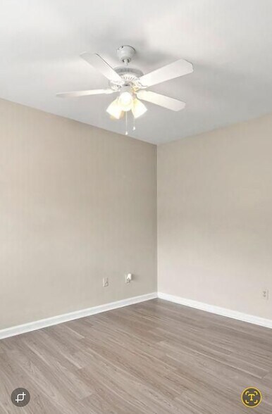 Building Photo - 103 La Rue Pl NW