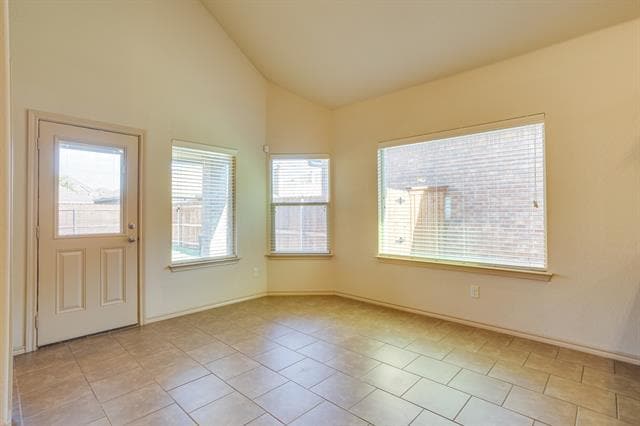 Building Photo - 4013 Lazy River Ranch Rd