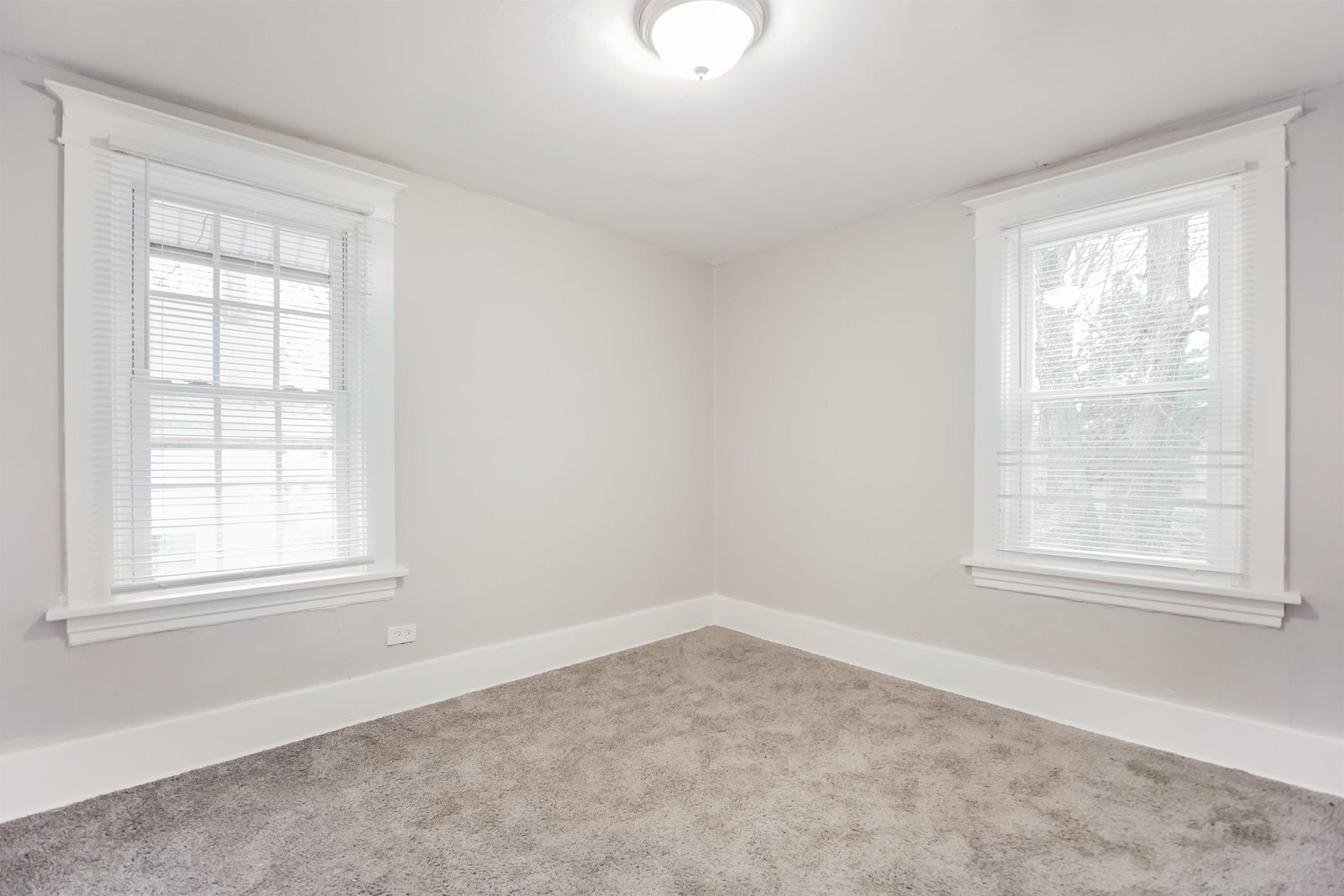 Building Photo - 196 Butler Ct