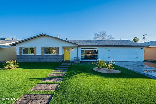 Building Photo - 7535 E Princeton Ave