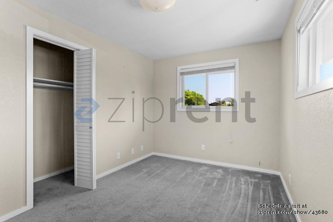 Building Photo - 14715 57th Ave S