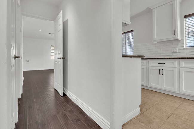 Building Photo - 4818 138th St