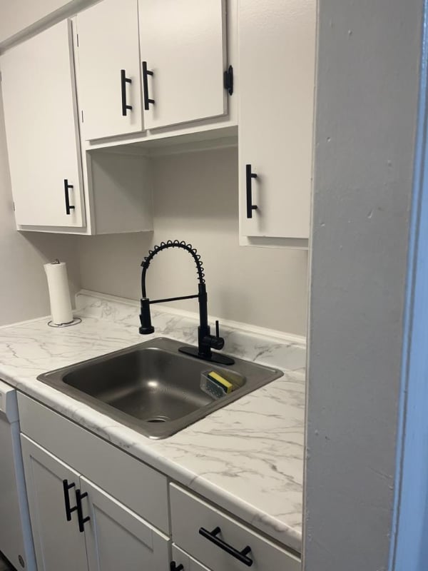 Building Photo - 305 Wymore Rd