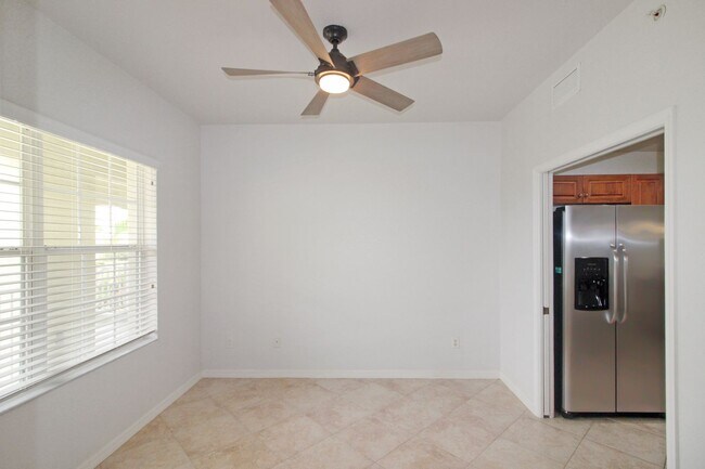 Building Photo - 1000 San Lino Cir