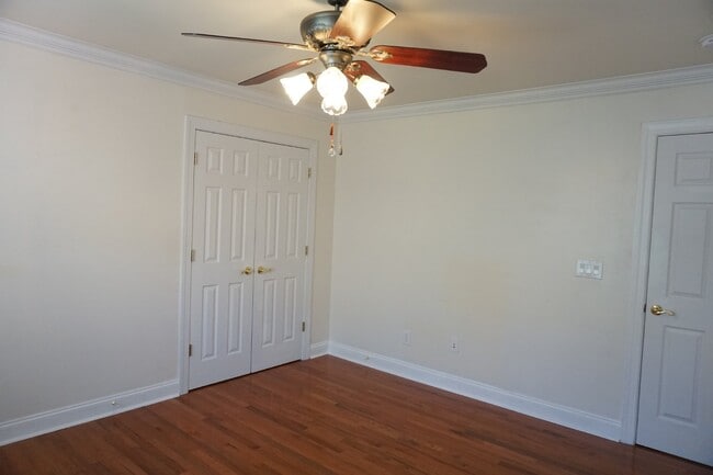 Building Photo - 1020 Ringlet Ct