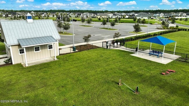 Building Photo - 65 Mellowood Ln