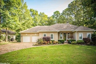 Building Photo - 14 Trapo Ln