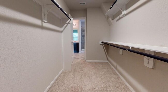 Building Photo - 3010 Orchid Ranch Dr