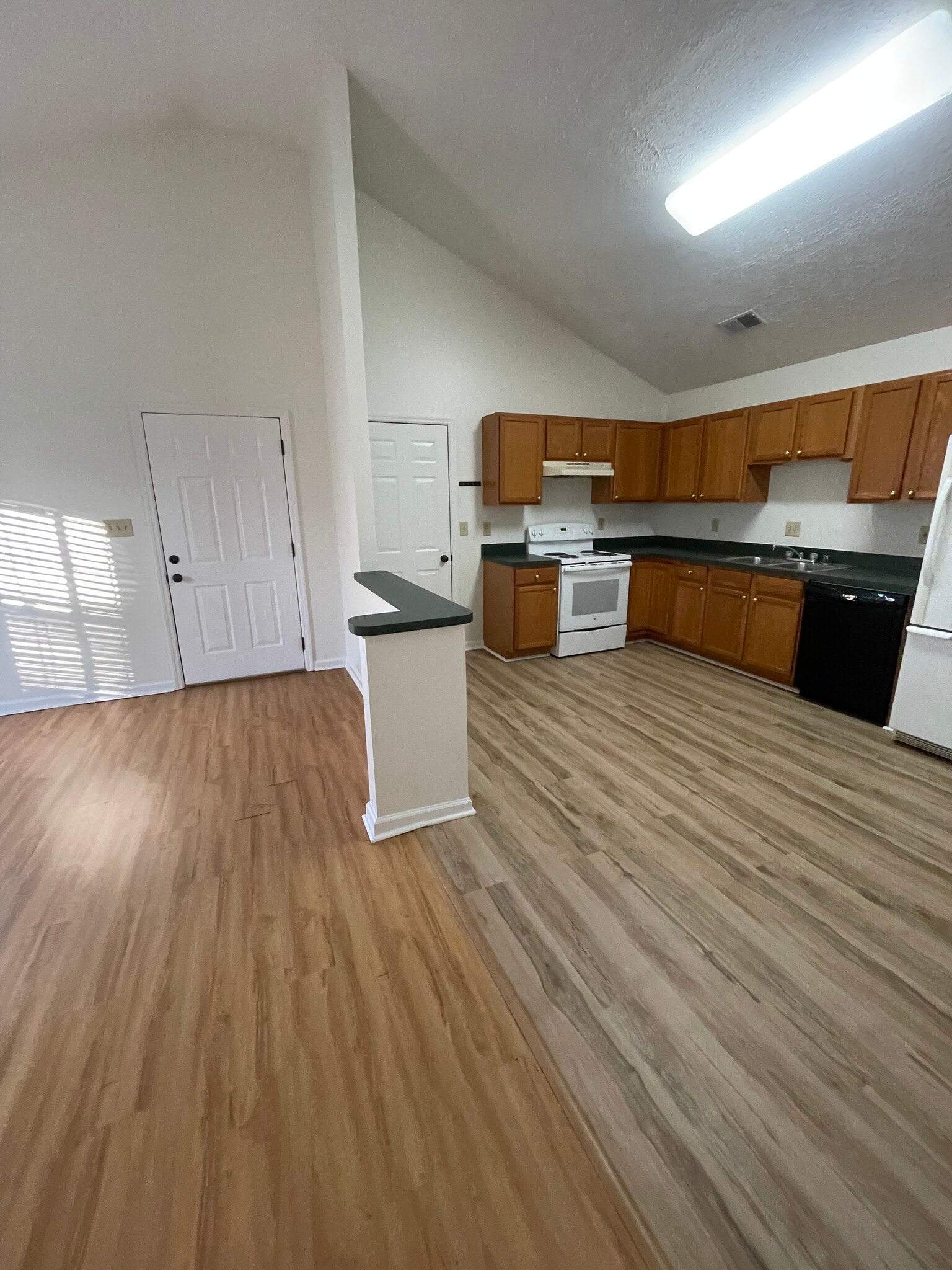 Building Photo - 409 Colby Ridge Blvd