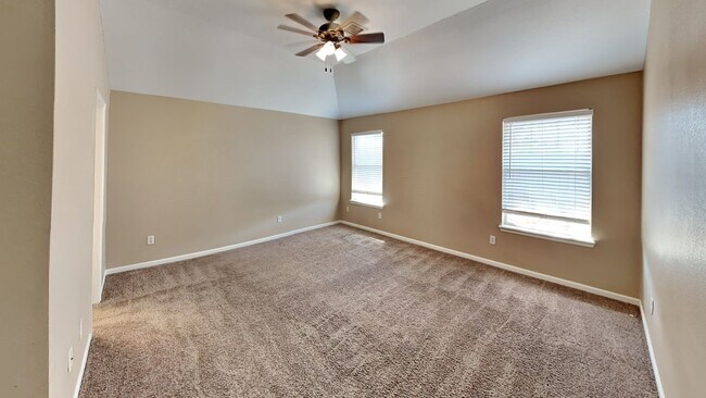 Building Photo - Nice 4 Bed 2 Bath home in Norman