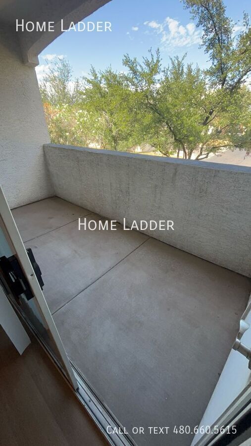 Building Photo - 3302 N 7th St