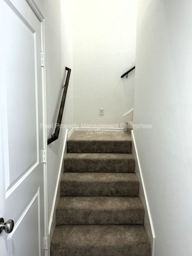 Building Photo - 3231 NW 147th Ter