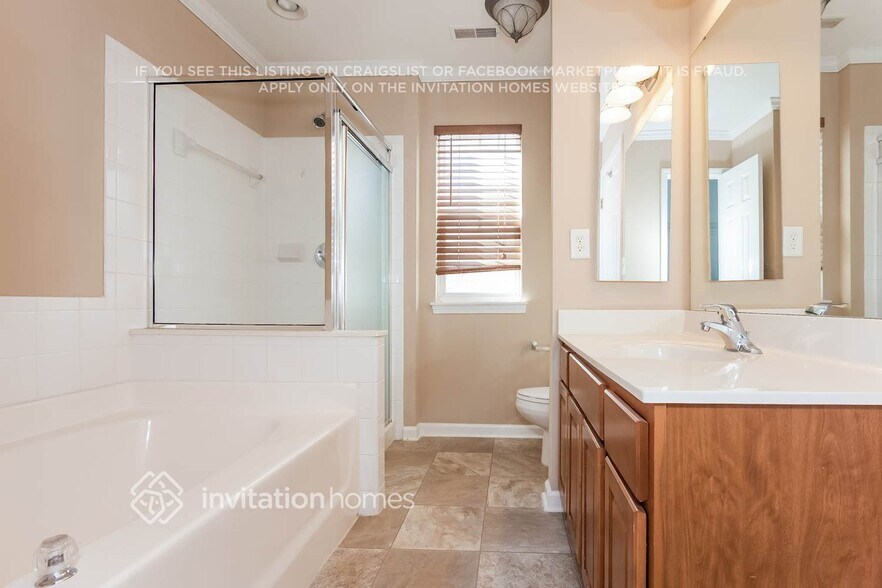 Building Photo - 2654 Sunberry Ln NW